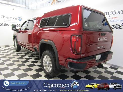 Used 2022 GMC Sierra 2500 Denali w/ Denali Ultimate Package AWD/4WD image 16