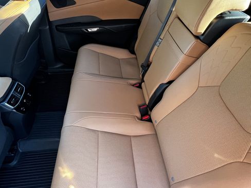 Certified 2025 Lexus RX 350 Premium w/ Accessory Package (K3) image 30