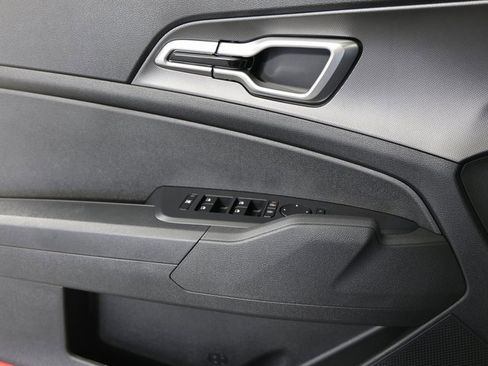 Certified 2026 Kia Sportage LX image 23