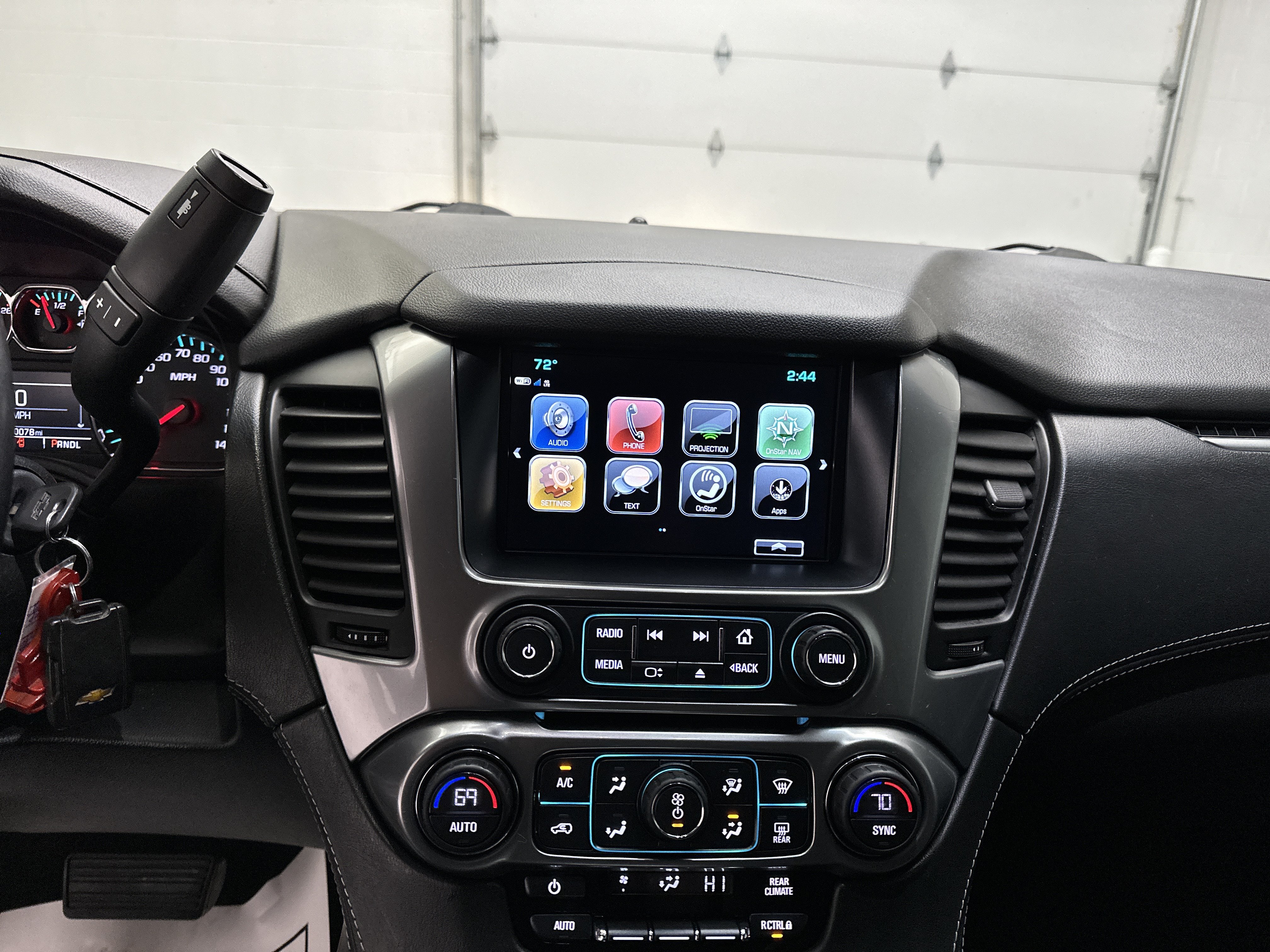 Used 2018 Chevrolet Tahoe LS w/ All-Season Package AWD/4WD image 32