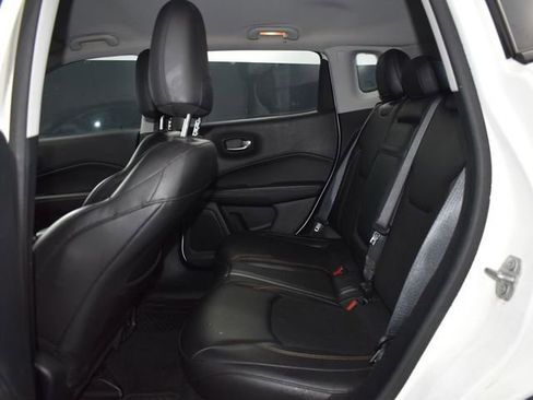 Used 2018 Jeep Compass Latitude w/ Cold Weather Group image 27