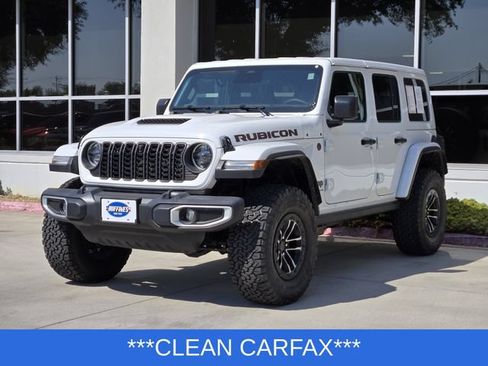 Used 2026 Jeep Wrangler Unlimited Rubicon AWD/4WD image 3