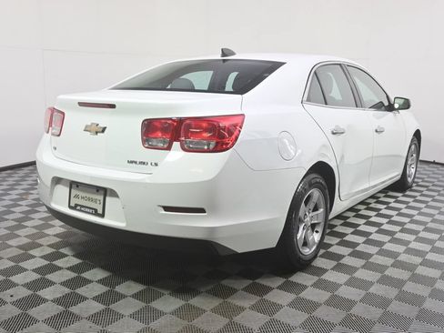 Used 2016 Chevrolet Malibu LS FWD image 6