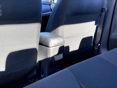 Used 2024 Nissan Versa SV w/ Trunk Package image 34