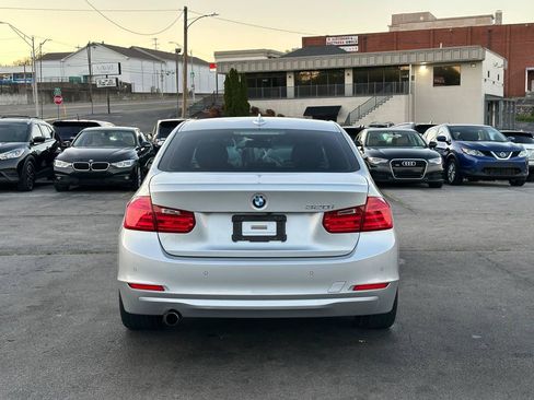 Used 2014 BMW 320i Sedan RWD image 9