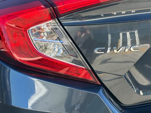 Used 2021 Honda Civic EX image 7