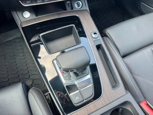 Certified 2023 Audi Q5 2.0T Premium Plus w/ Premium Plus Package AWD/4WD image 40