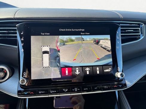 New 2026 Jeep Grand Wagoneer Limited image 24