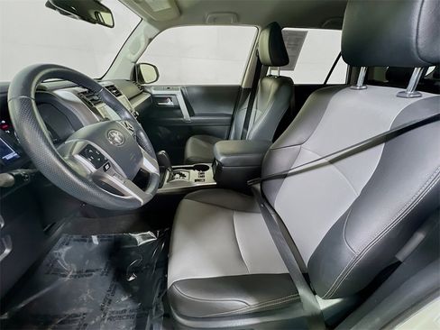 Certified 2024 Toyota 4Runner SR5 Premium image 18