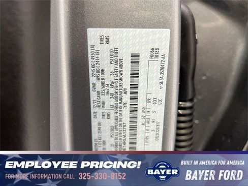 Used 2024 Ford Escape SE image 30