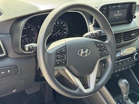 Used 2020 Hyundai Tucson Value FWD image 3