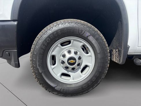Used 2023 Chevrolet Silverado 2500 W/T w/ WT Convenience Package image 9
