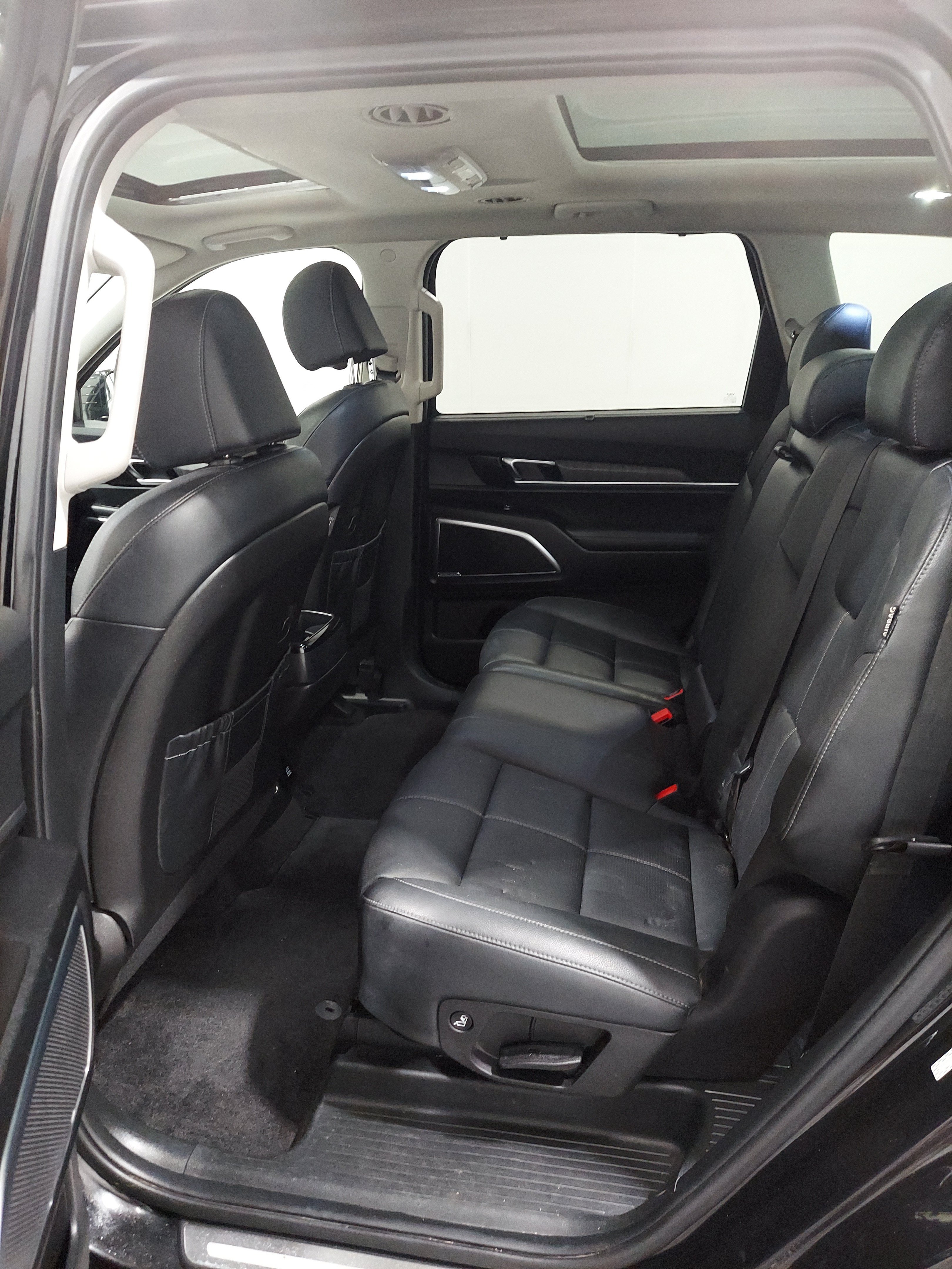 Used 2023 Kia Telluride SX AWD/4WD image 14