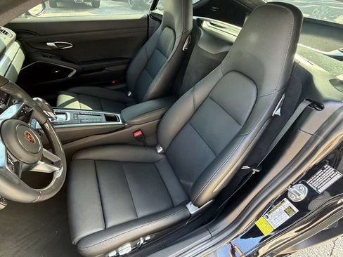 Used 2025 Porsche 718 Cayman RWD image 14