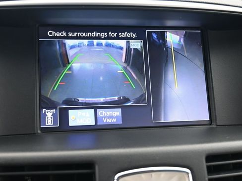 Used 2019 INFINITI Q70 L 3.7 image 24