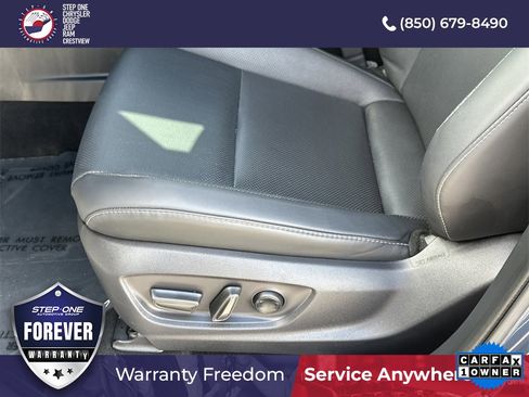 Used 2025 Toyota Crown XLE image 19