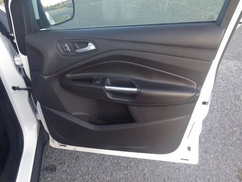 Used 2013 Ford Escape SE image 21