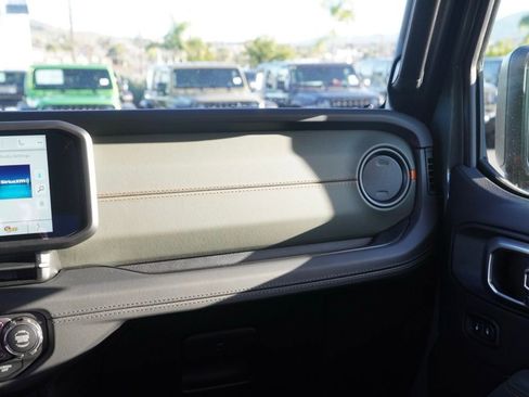 New 2026 Jeep Gladiator Mojave image 23