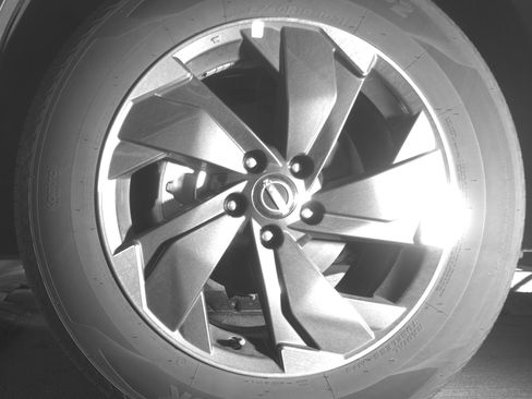 Used 2025 Nissan Rogue SV image 12