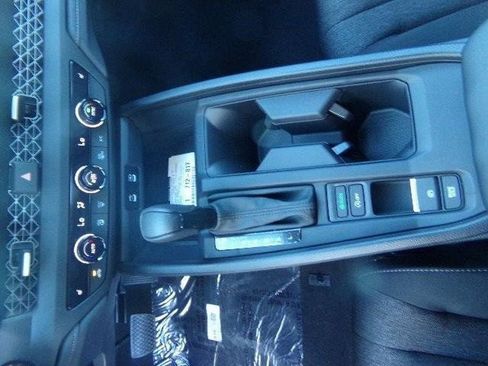 New 2025 Honda Accord SE image 10