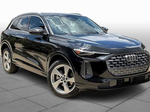 New 2025 Audi Q5 Premium Plus image 2