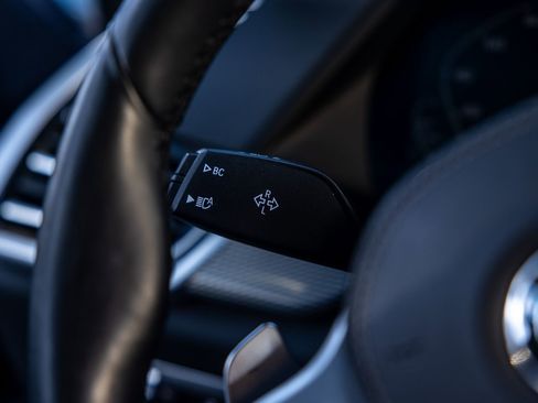 Used 2023 BMW X5 M50i w/ Climate Comfort Package image 47