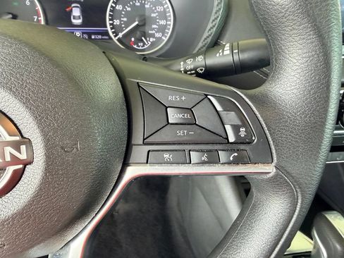 Used 2024 Nissan Sentra SV FWD image 20