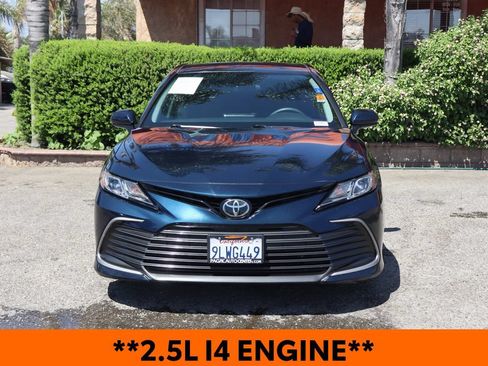Used 2021 Toyota Camry LE FWD image 3