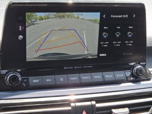 Used 2023 Kia Seltos S w/ Navigation Package FWD image 10