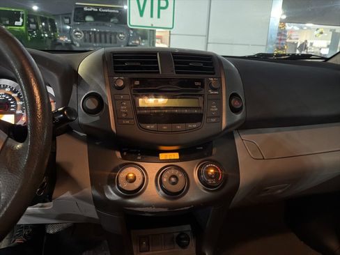 Used 2010 Toyota RAV4 2WD image 9