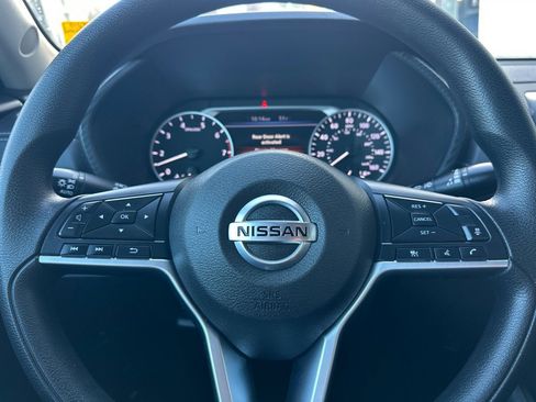 Used 2023 Nissan Sentra SV image 26