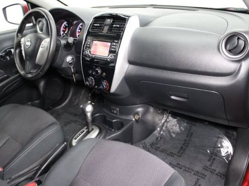 Used 2017 Nissan Versa SV w/ SV Special Edition Package image 23