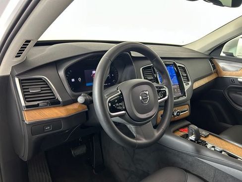 Used 2023 Volvo XC90 B6 Plus w/ Protection Package Premier AWD/4WD image 13