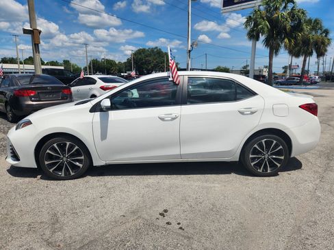 Used 2019 Toyota Corolla SE FWD image 5