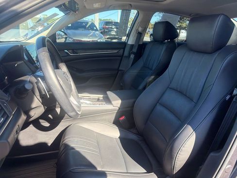 Used 2022 Honda Accord EX-L image 16