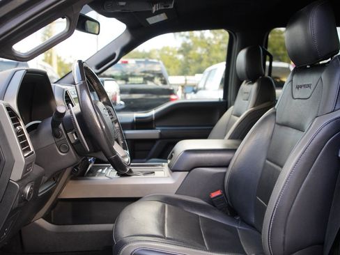 Used 2018 Ford F150 Raptor w/ Equipment Group 802A Luxury image 20