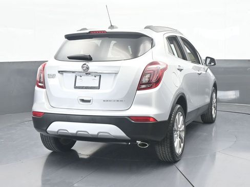 Used 2020 Buick Encore Preferred image 5