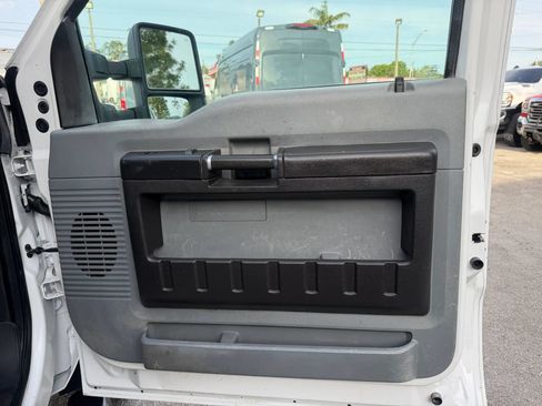 Used 2016 Ford F450 XL w/ Power Equipment Group AWD/4WD image 15