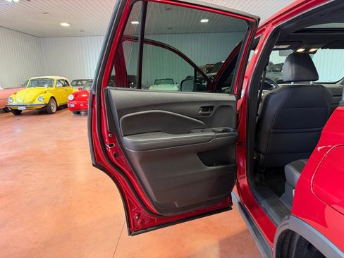 Used 2023 Honda Passport EX-L image 18