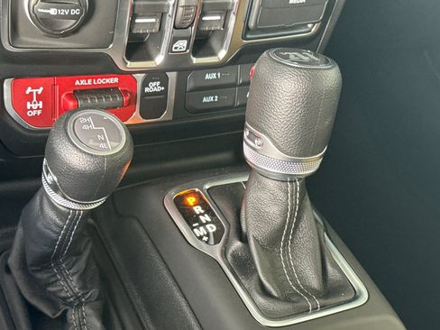 New 2026 Jeep Wrangler Unlimited Sport AWD/4WD image 18