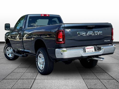 Used 2026 RAM 2500 Tradesman w/ Chrome Appearance Group AWD/4WD image 5
