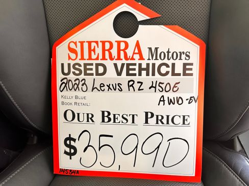 Used 2023 Lexus RZ 450e Premium image 10
