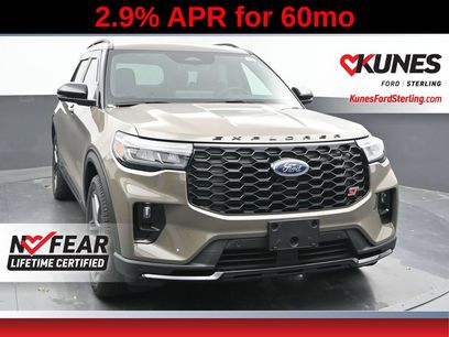 New 2026 Ford Explorer ST w/ Sun And Sound Package