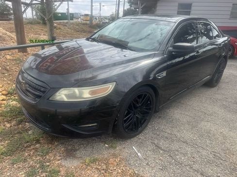 Used 2010 Ford Taurus Limited image 2