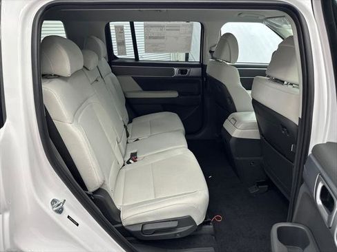 New 2026 Hyundai Santa Fe SE FWD image 15