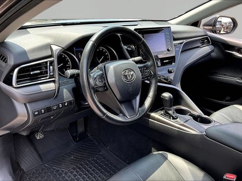 Used 2024 Toyota Camry SE FWD image 17
