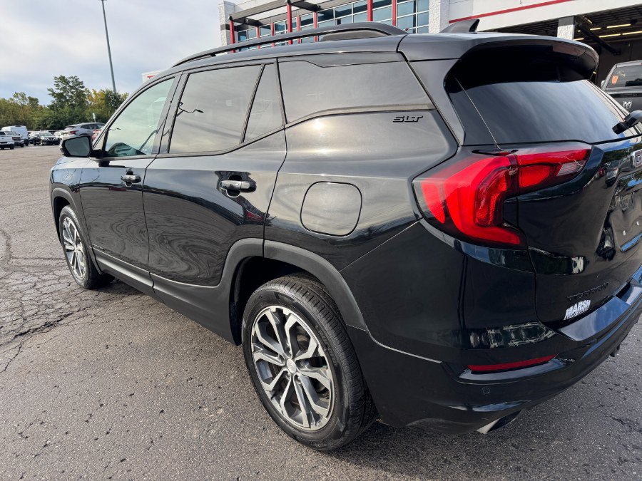 Used 2019 GMC Terrain SLT w/ Preferred Package AWD/4WD image 10