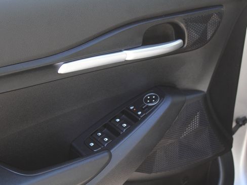 Certified 2026 Kia Seltos LX AWD/4WD image 18