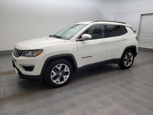 Used 2021 Jeep Compass Limited FWD image 2