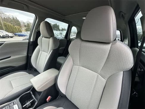 Certified 2023 Subaru Forester Premium image 16